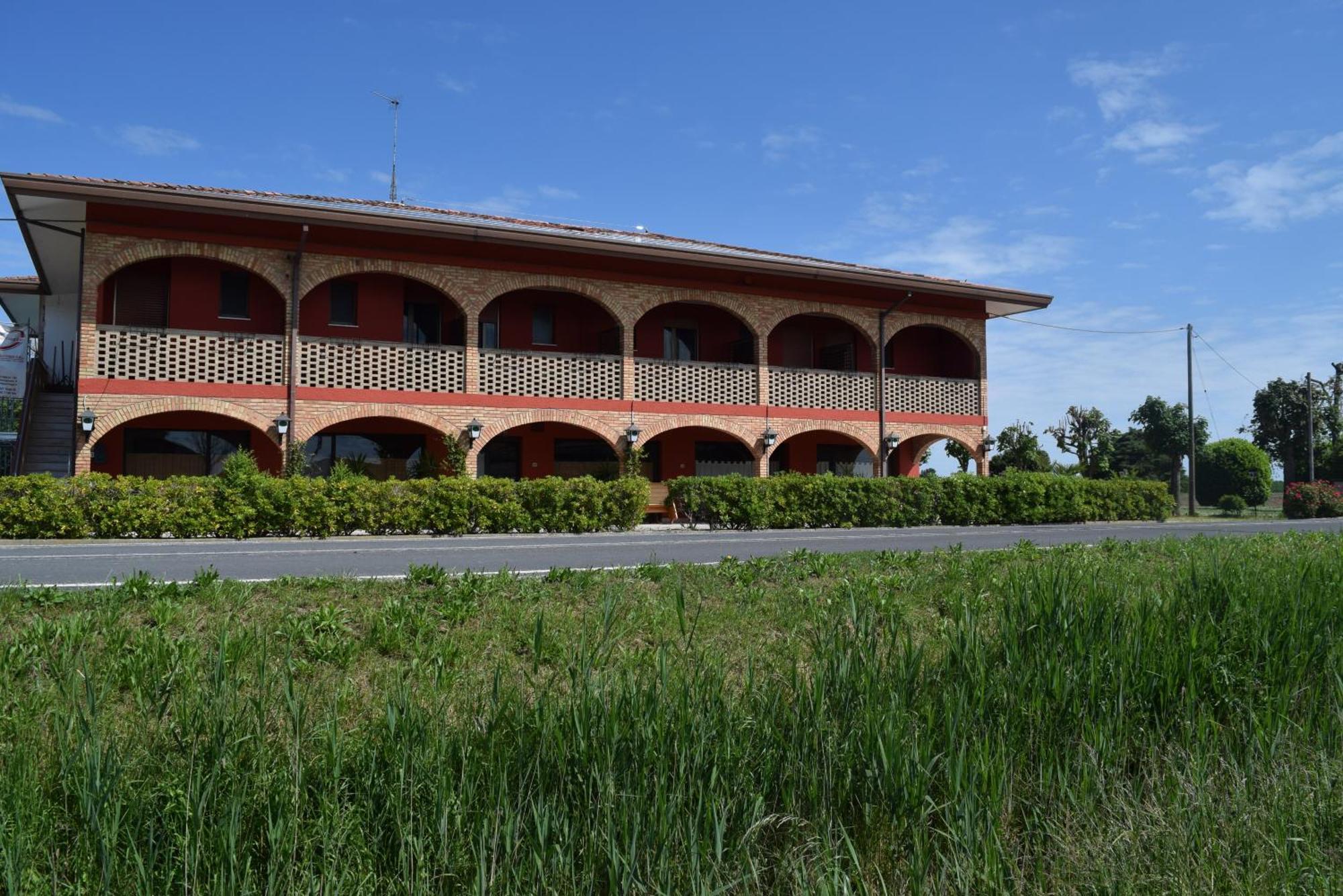 Brussa 340 Hotel ภายนอก รูปภาพ