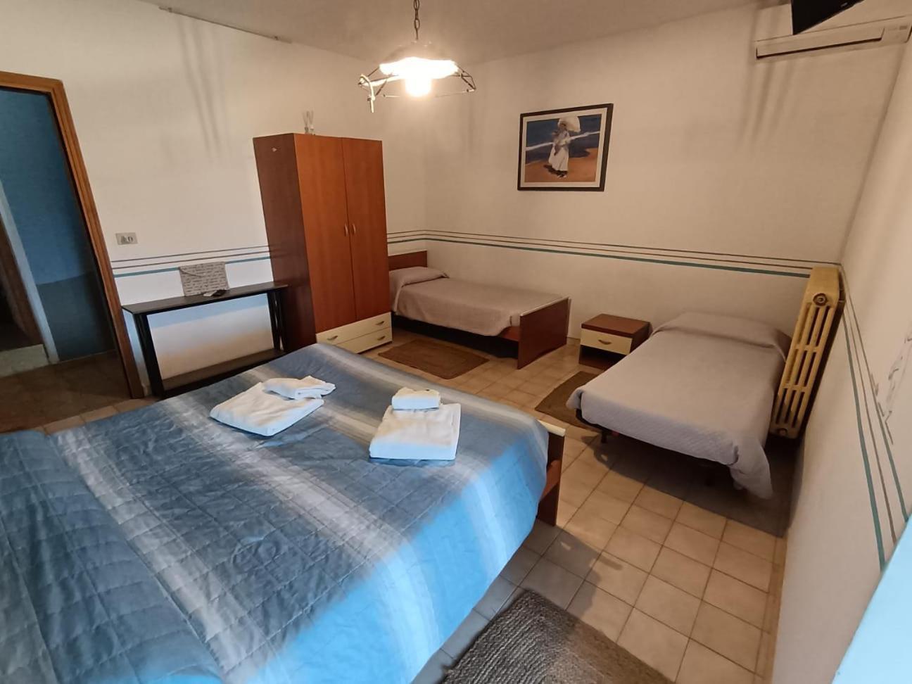 Brussa 340 Hotel ภายนอก รูปภาพ
