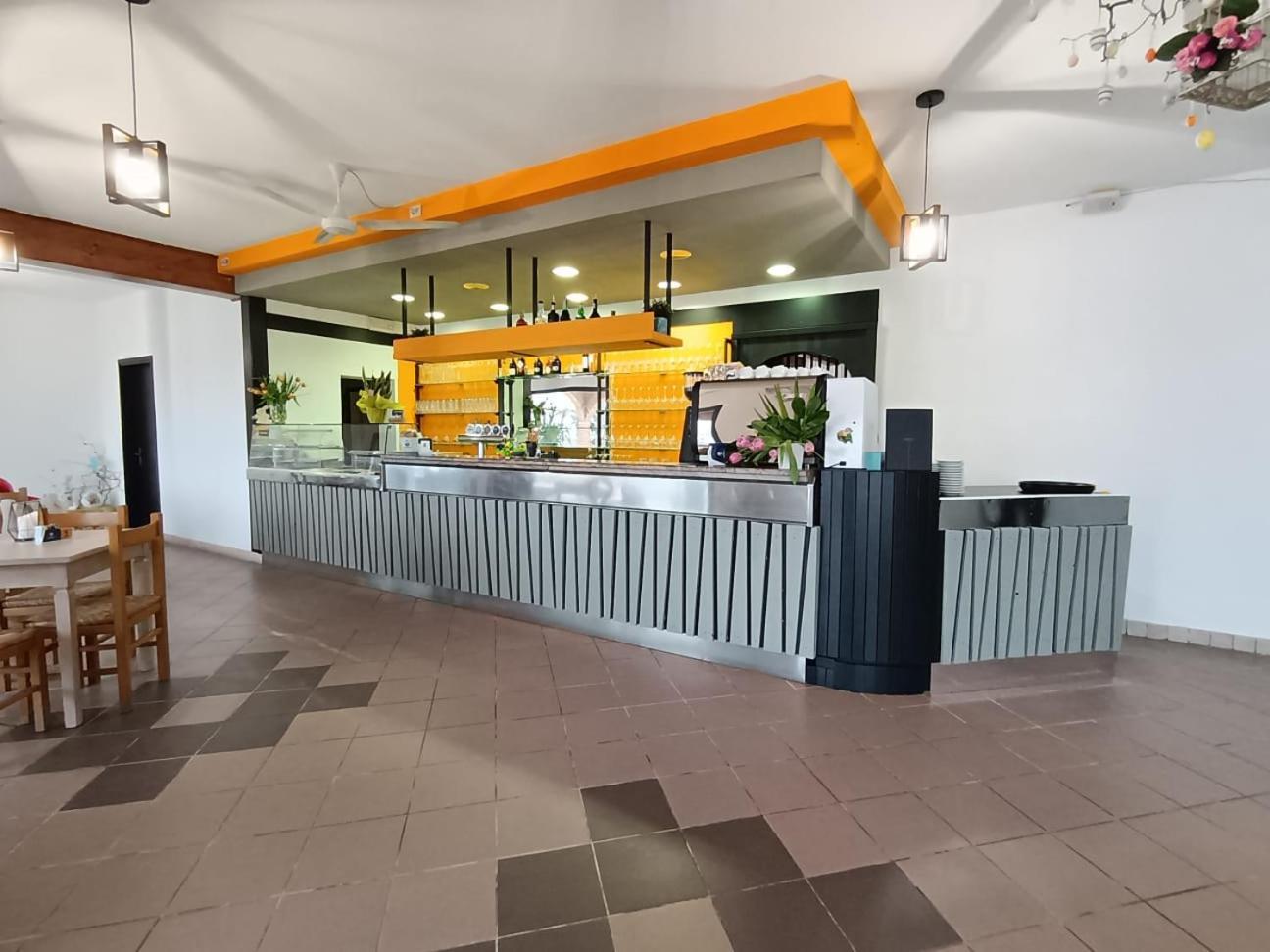 Brussa 340 Hotel ภายนอก รูปภาพ